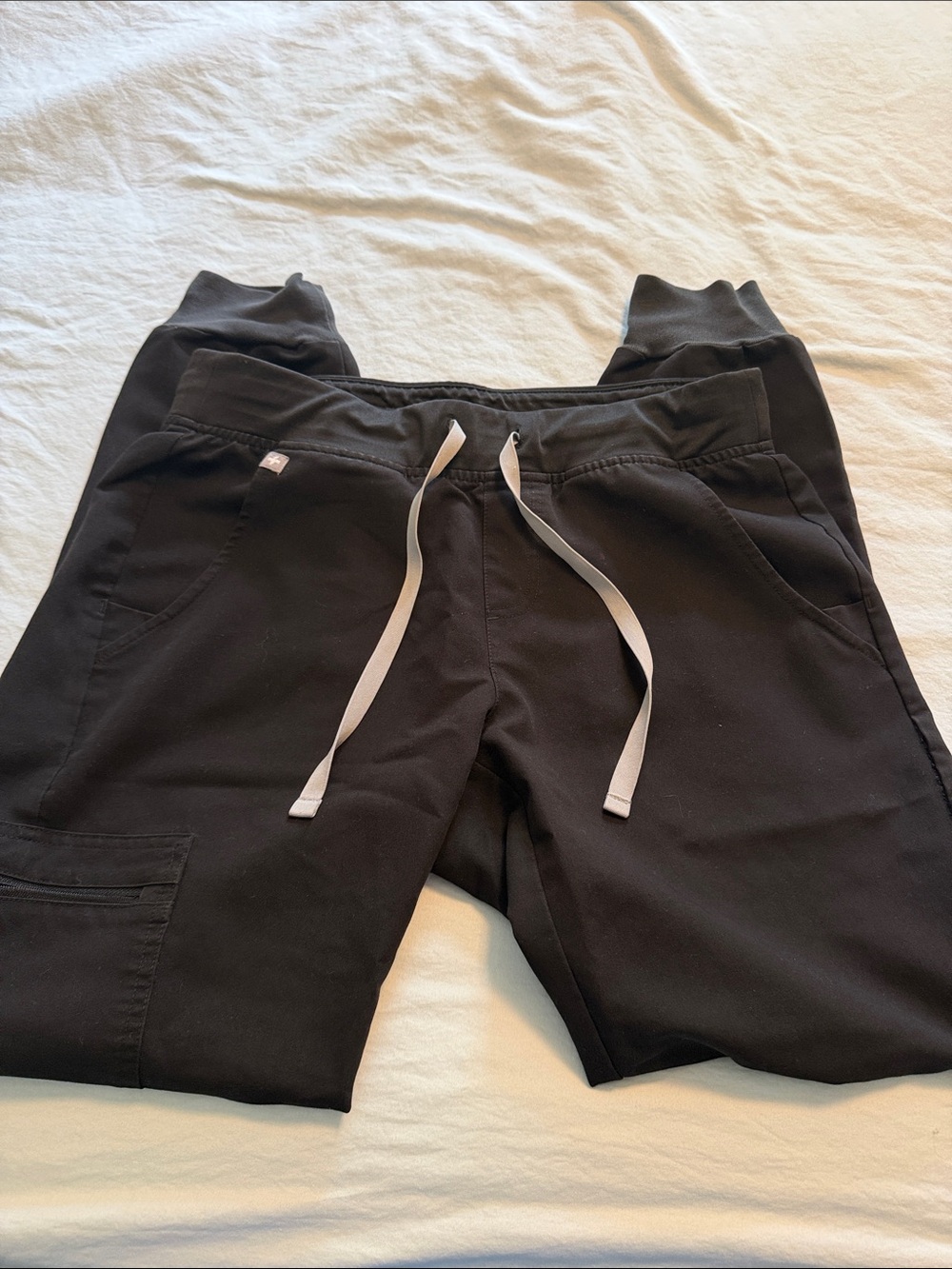 FIGS black small jogger scrub bottom